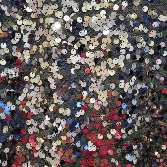 Black Sequin Crop Top - Picture 3 of 4